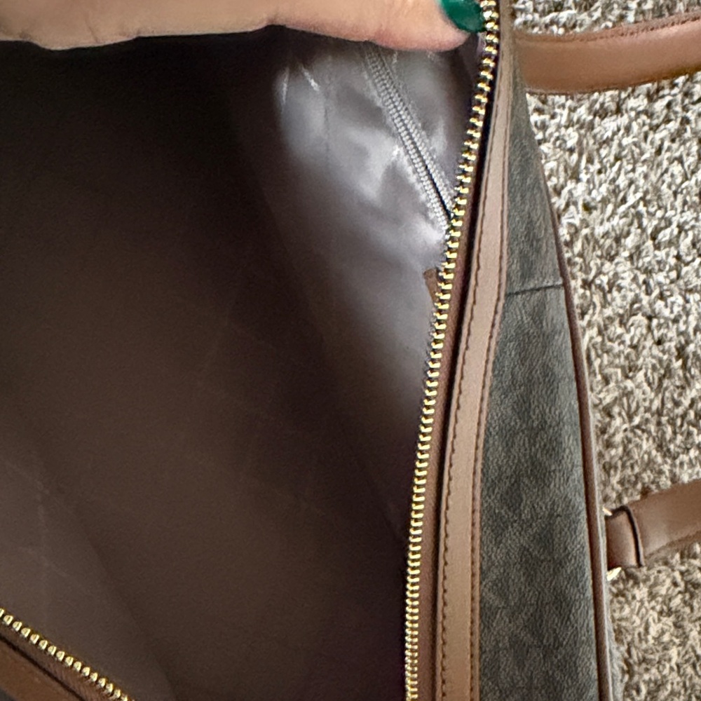 MICHAEL Michael Kors Brown and Tan Tote Bag - Picture 2 of 3